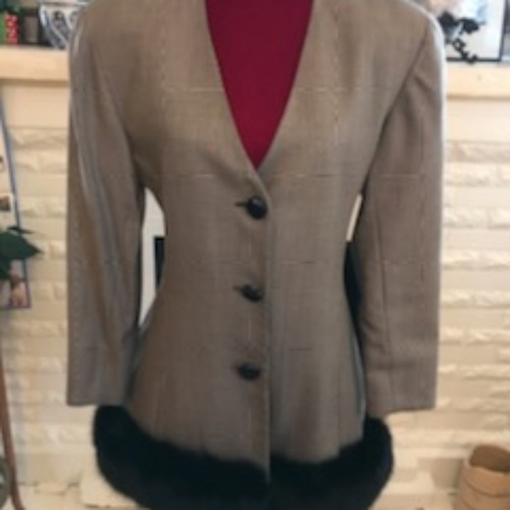 Escada gorgeous jacket